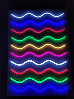 ελαφρύ σχοινί DC12V RGB αδιάβροχο IP67 νέου των οδηγήσεων σιλικόνης 6mm 8mm